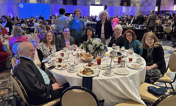 PlannedParenthood-lunch-2025 750×450